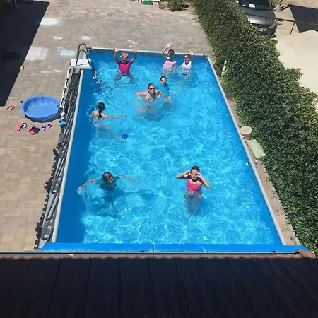 Ohana Emelet - Apartmán